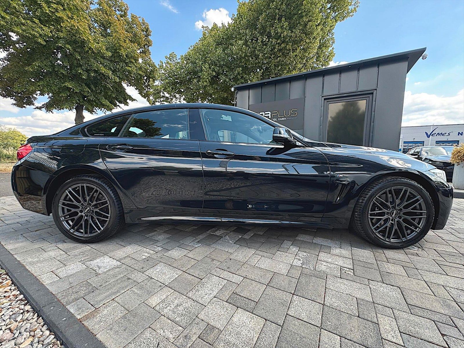 Fahrzeugabbildung BMW 428i xDrive Gran Coupé M Sport Shadow *Bi-Xenon*