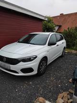Fiat Tipo Kombi mit Klima und AHK 1500 kg. - Fiat: 1500