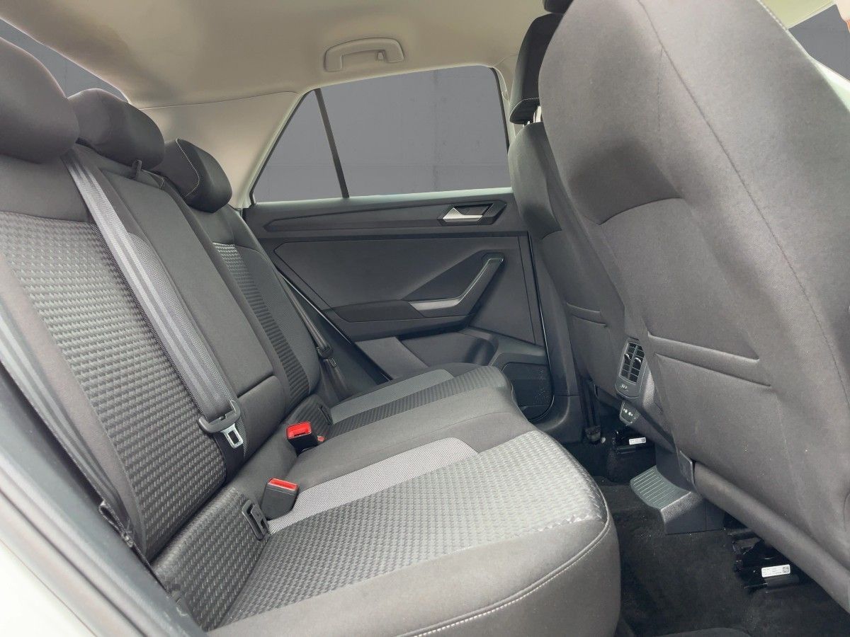 Volkswagen T-Roc - Bild 12