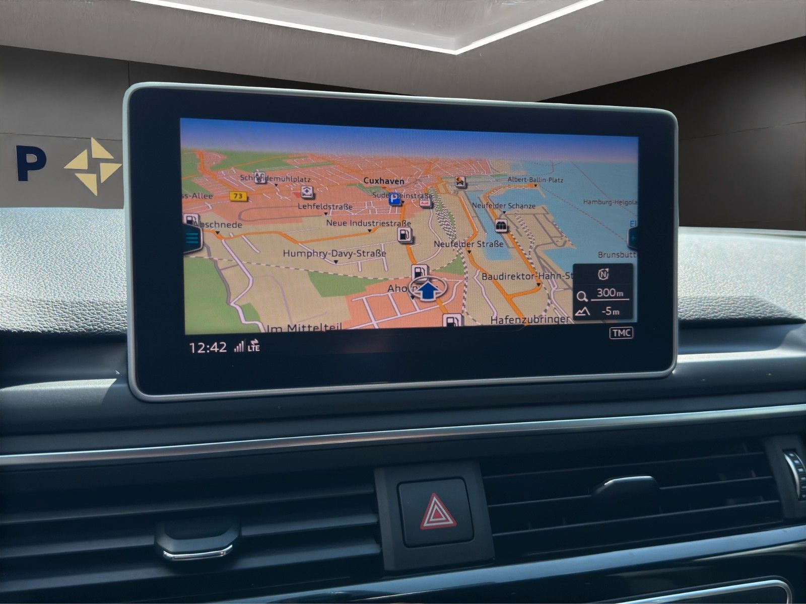 Fahrzeugabbildung Audi A4 Avant 2.0 TFSI*S-line*Virt.Cock*Navi*Ambiente