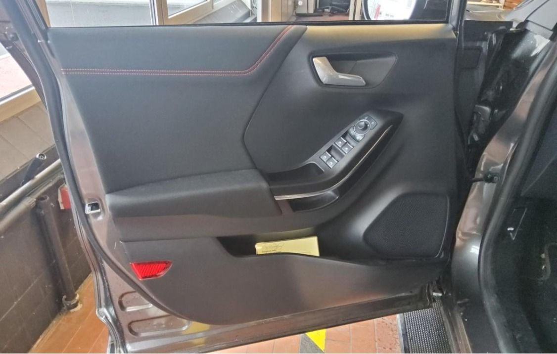 Fahrzeugabbildung Ford Puma 1.0 EcoBoost ST-Line BODY-STYLE NAVI KAMERA
