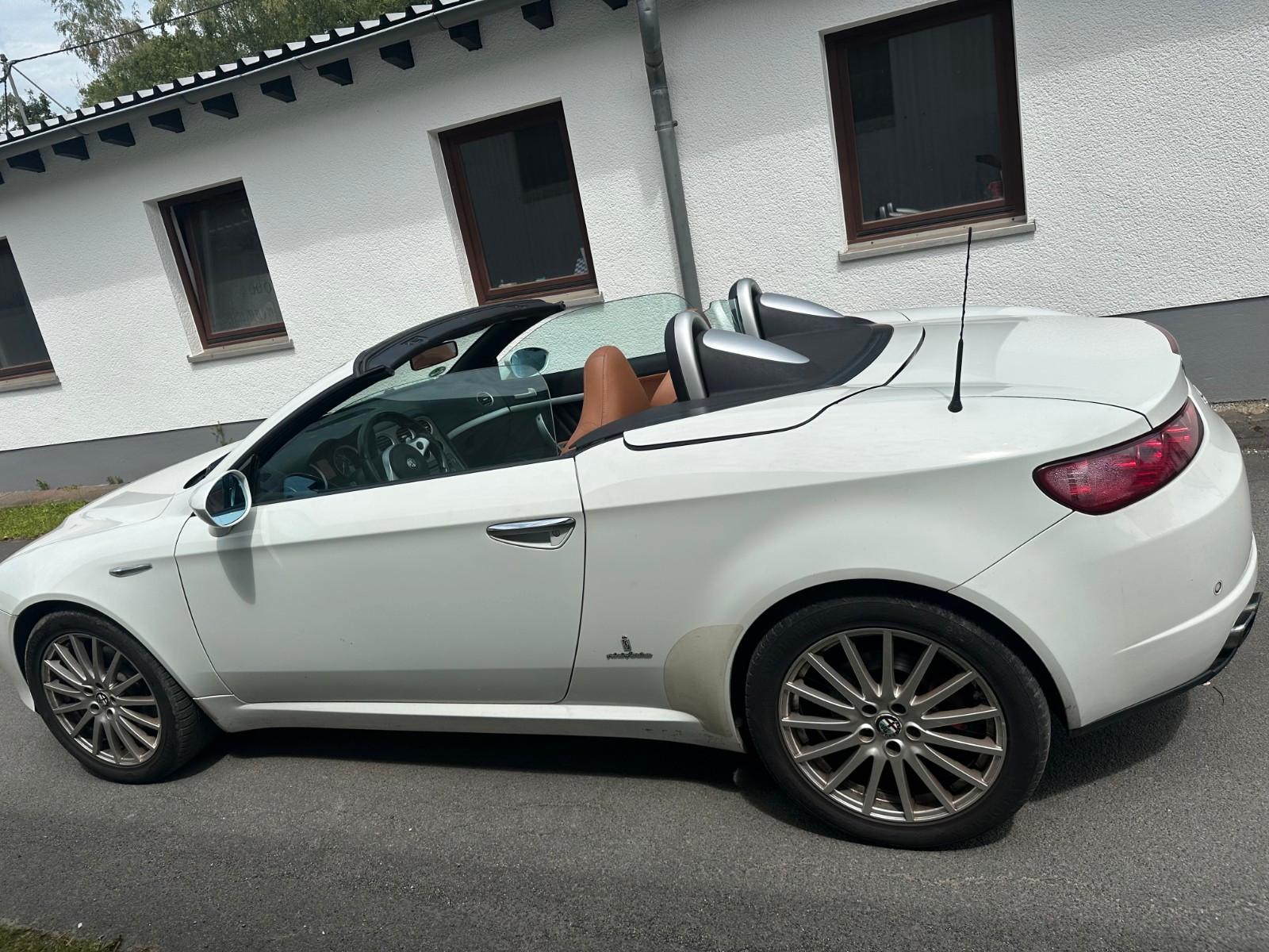 Alfa Romeo Spider 2.4 JTDM 20V Exclusive