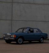 Mercedes-Benz Mercedes 240d W123 H-Kennzeichen - Mercedes-Benz 240: D