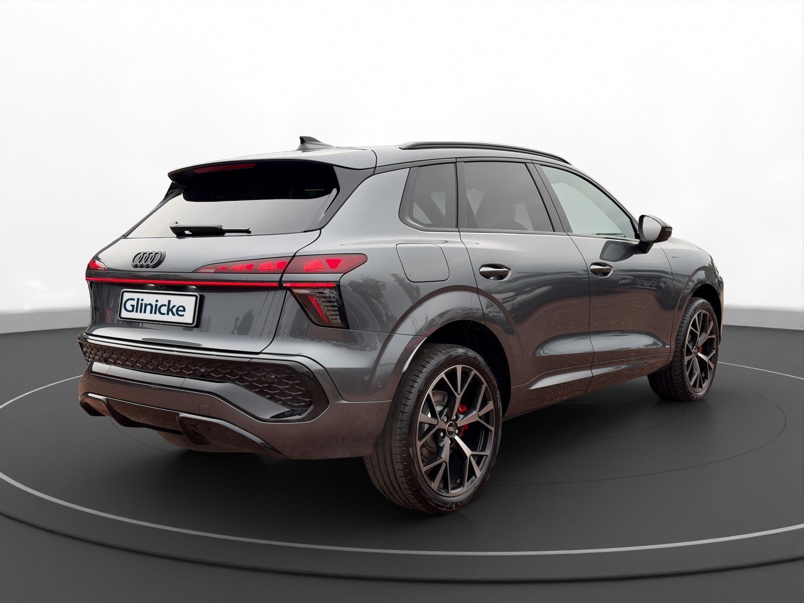 Audi Q3 SUV e-hybrid TECHPRO+PANO+HUD+DIGI-MATRIX+ foto 11
