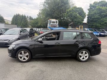 Volkswagen Golf - 3