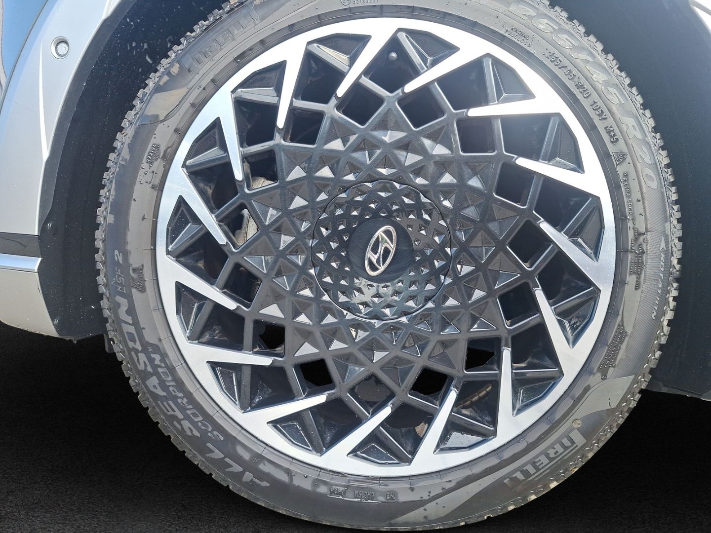 Hyundai IONIQ 5 EV 4WD 77kWh UNIQ 20' '360° Leder el.HK foto 5