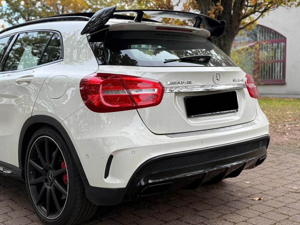 Mercedes-Benz GLA 45 AMG