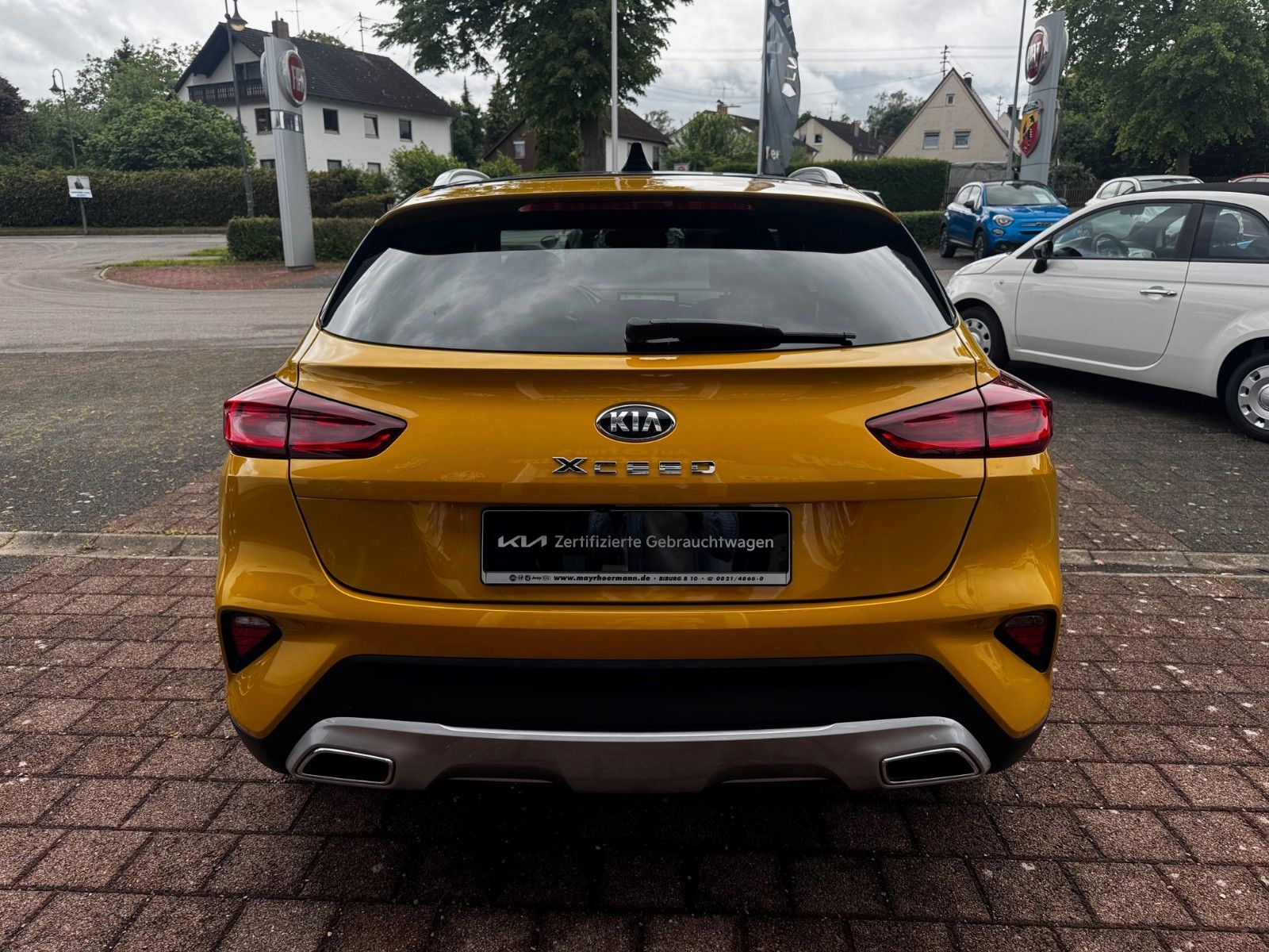 Fahrzeugabbildung Kia XCeed 1.4 T-GDI Automatik Glasdach JBL Navi Memo
