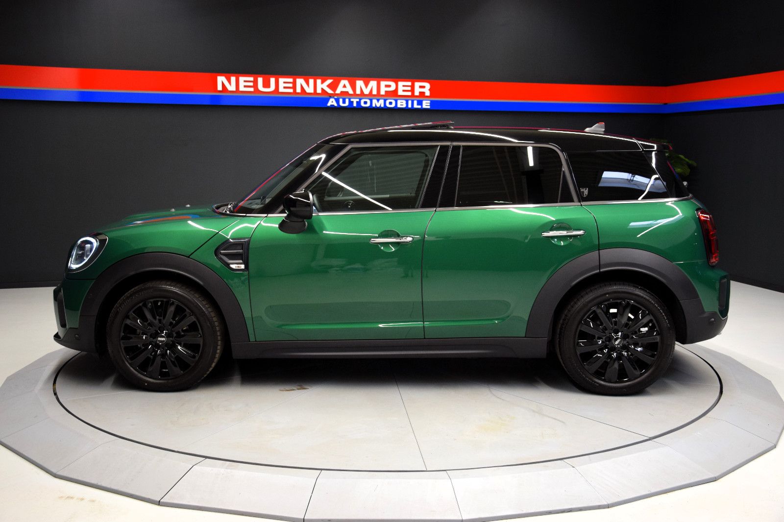 Fahrzeugabbildung MINI Countryman Cooper Yours Trim Pano Premium Plus