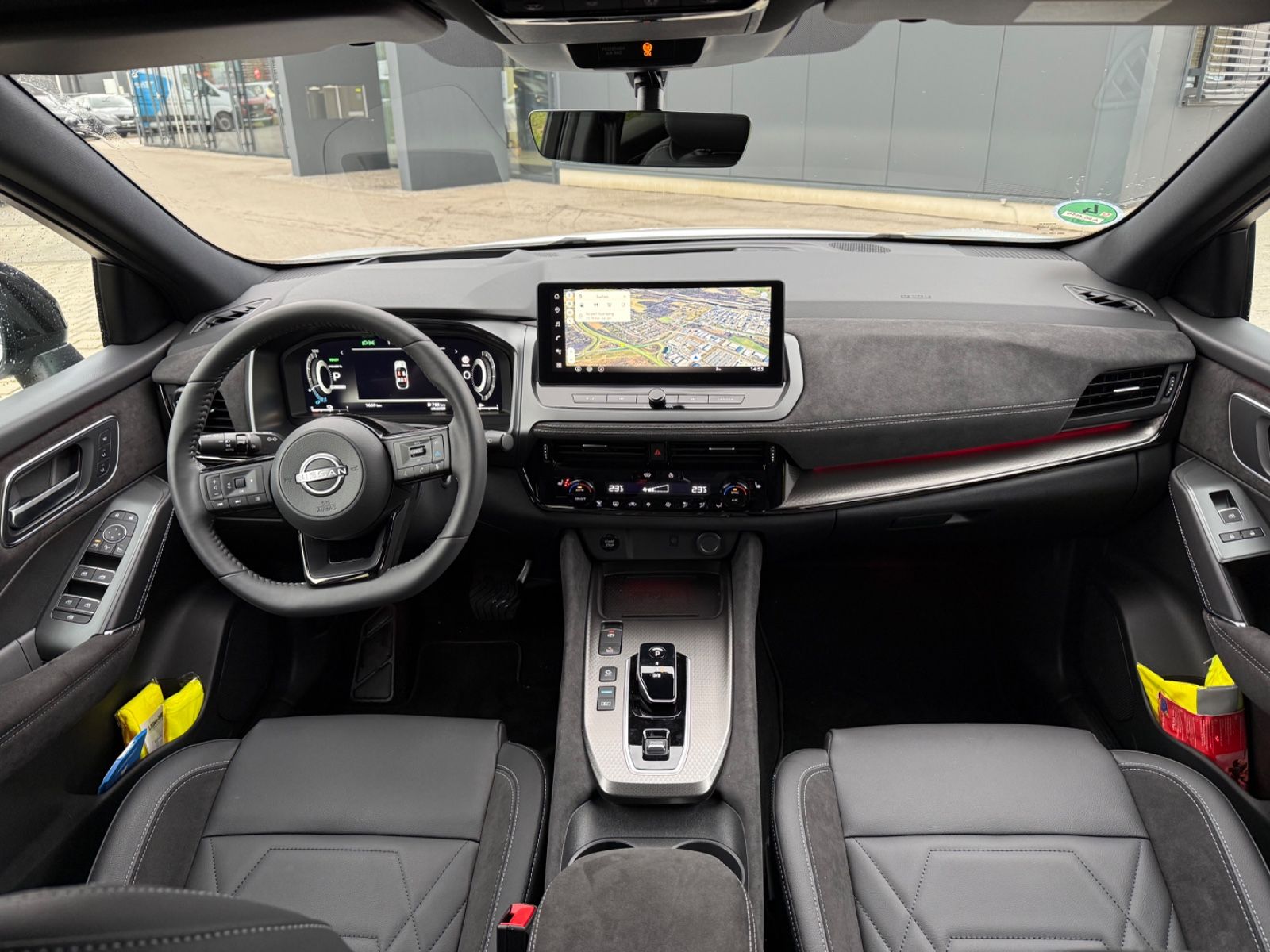 Fahrzeugabbildung Nissan Qashqai N-Design e-Power Komfort Paket Plus