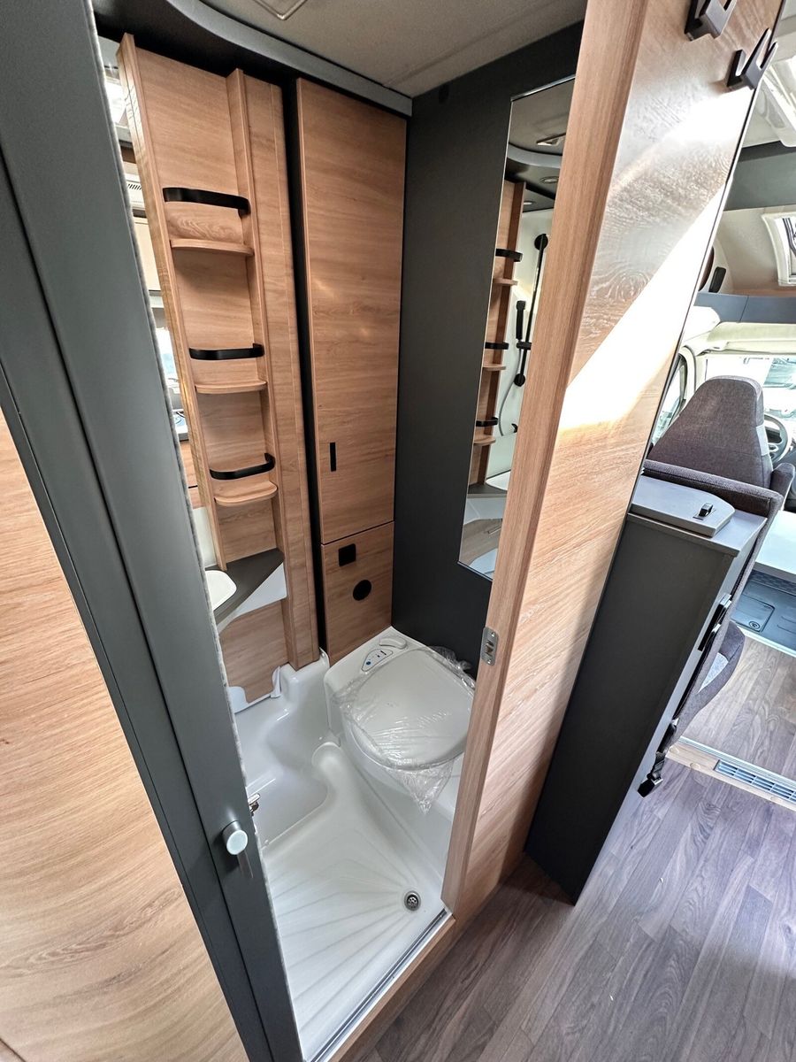 Fahrzeugabbildung Knaus L!VE TI PLATINUM SELECTION 650 MEG Lithum 2x TV