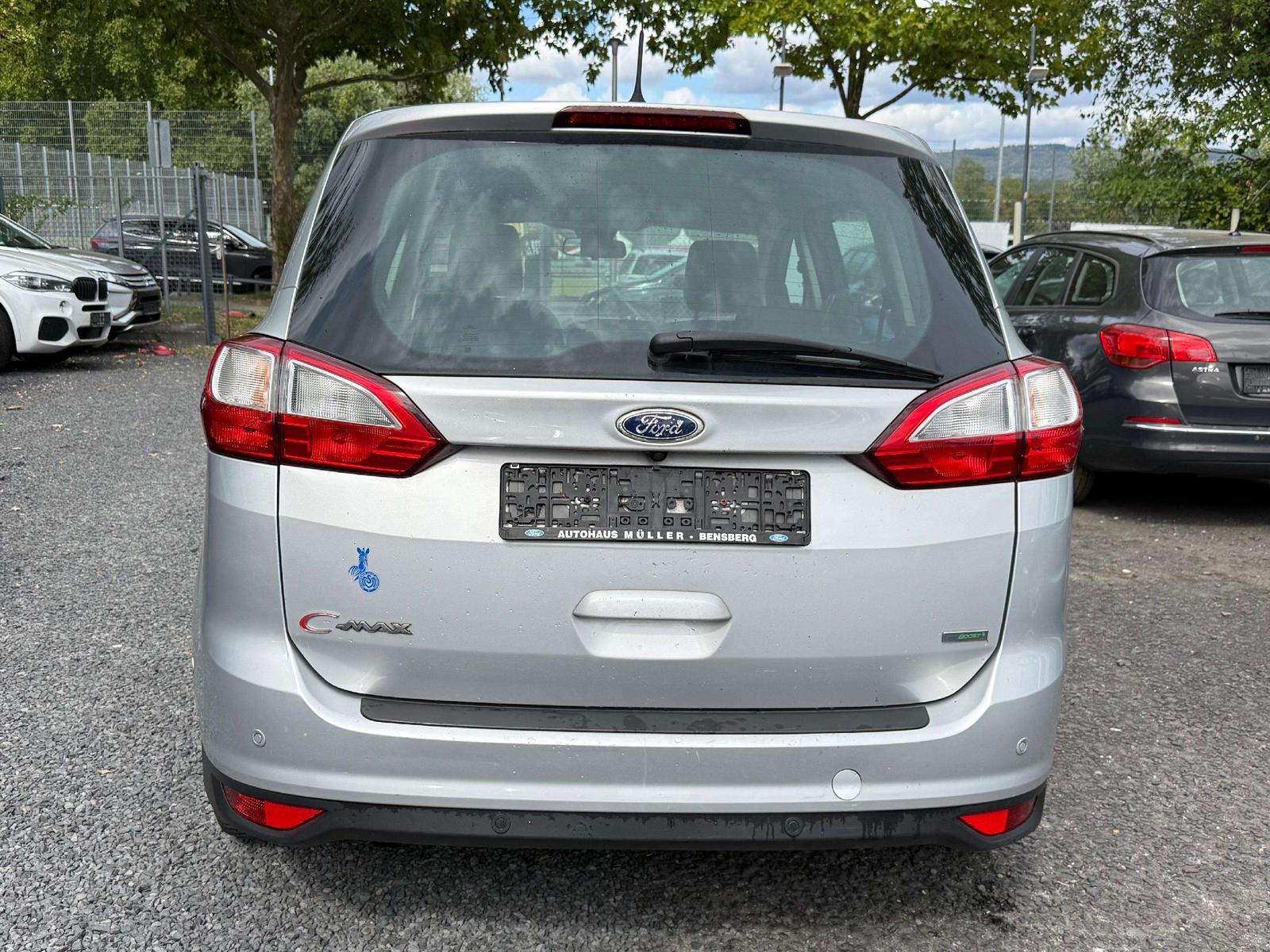 Ford Grand C-MAX 2015 — photo 5