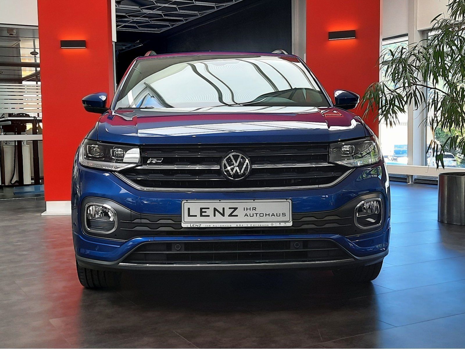 Fahrzeugabbildung Volkswagen Cross TSI DSG R-Line *Navi*Cam*LED*PDC*ACC*Sitzh