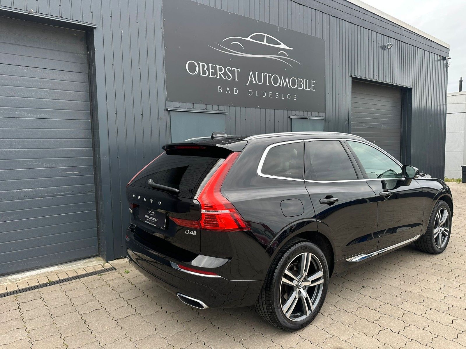 Volvo XC 60 Inscription 2WD SHZ Navi Vollleder LED foto 7