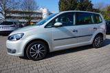 Volkswagen Touran 2.0 TDI DSG Style/TÜV 10.2027/Scheckheft - Volkswagen Touran Style mit Diesel-Antrieb
