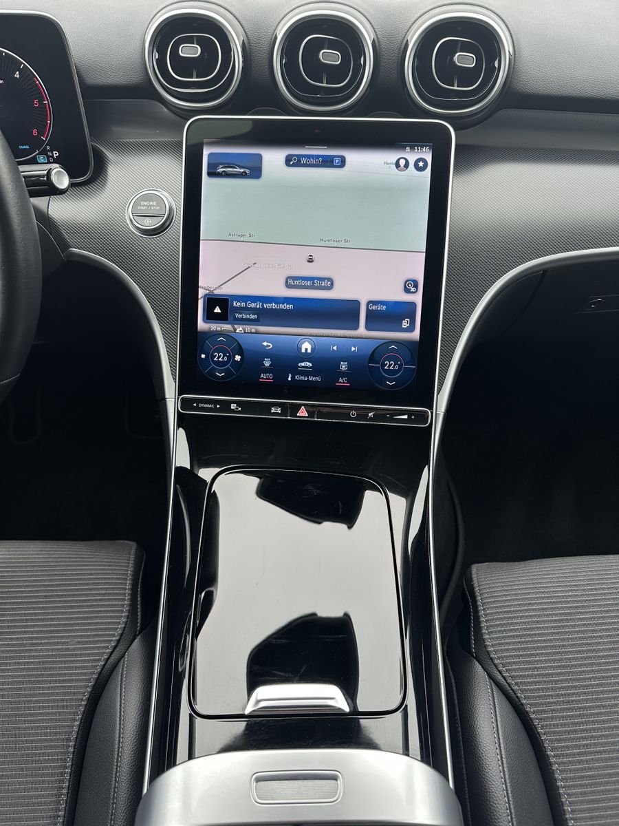 Fahrzeugabbildung Mercedes-Benz C 220d T Avantgarde NAV+LED+DISTRONIC+KAMERA+SHZ