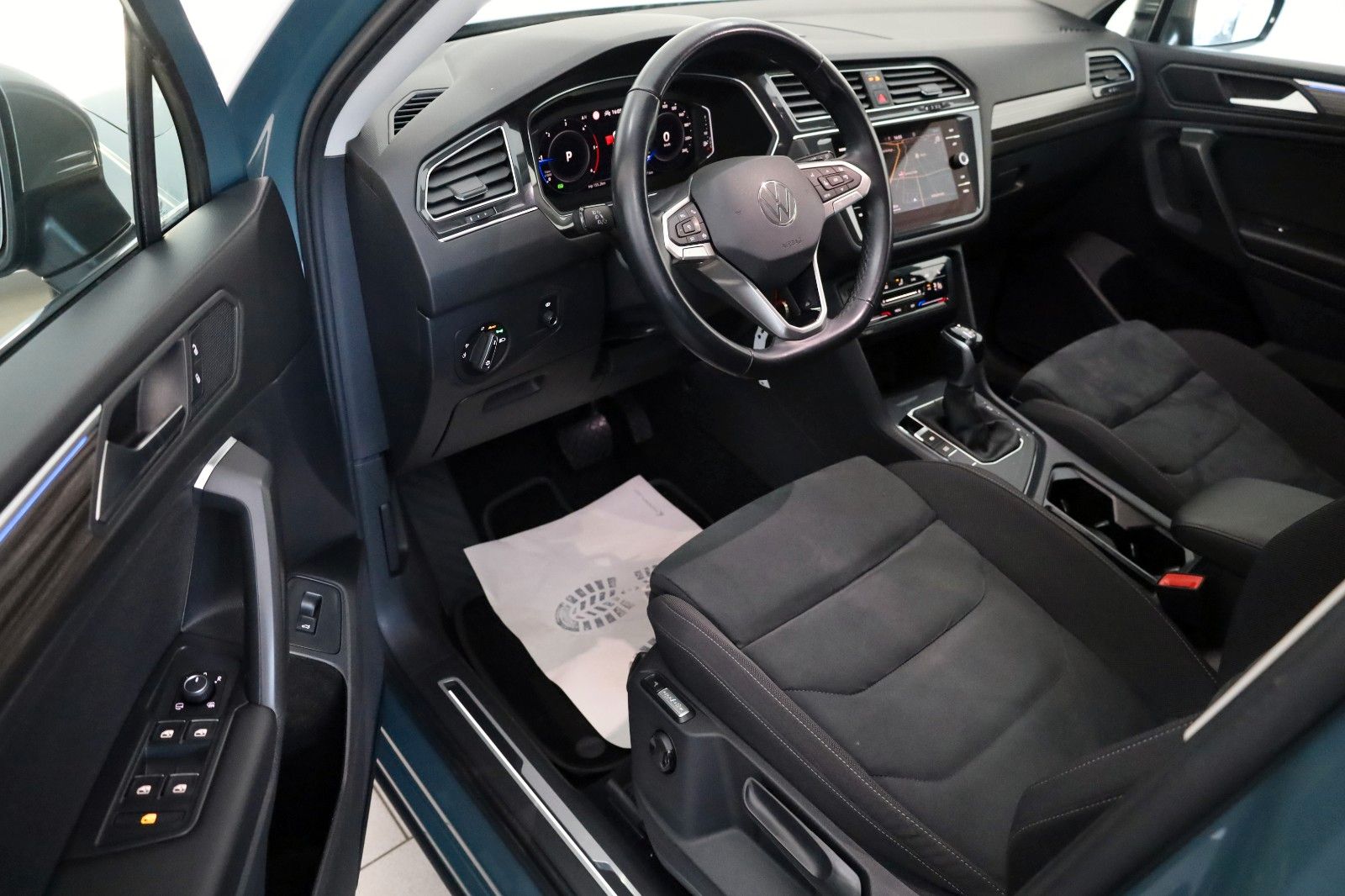 Fahrzeugabbildung Volkswagen Tiguan Allspace Life,Navi,LED,4xSH,ACC,AHK +WR