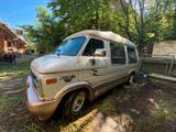 Chevrolet Chevy G20 Starcraft 1994 - Chevrolet: Starcraft