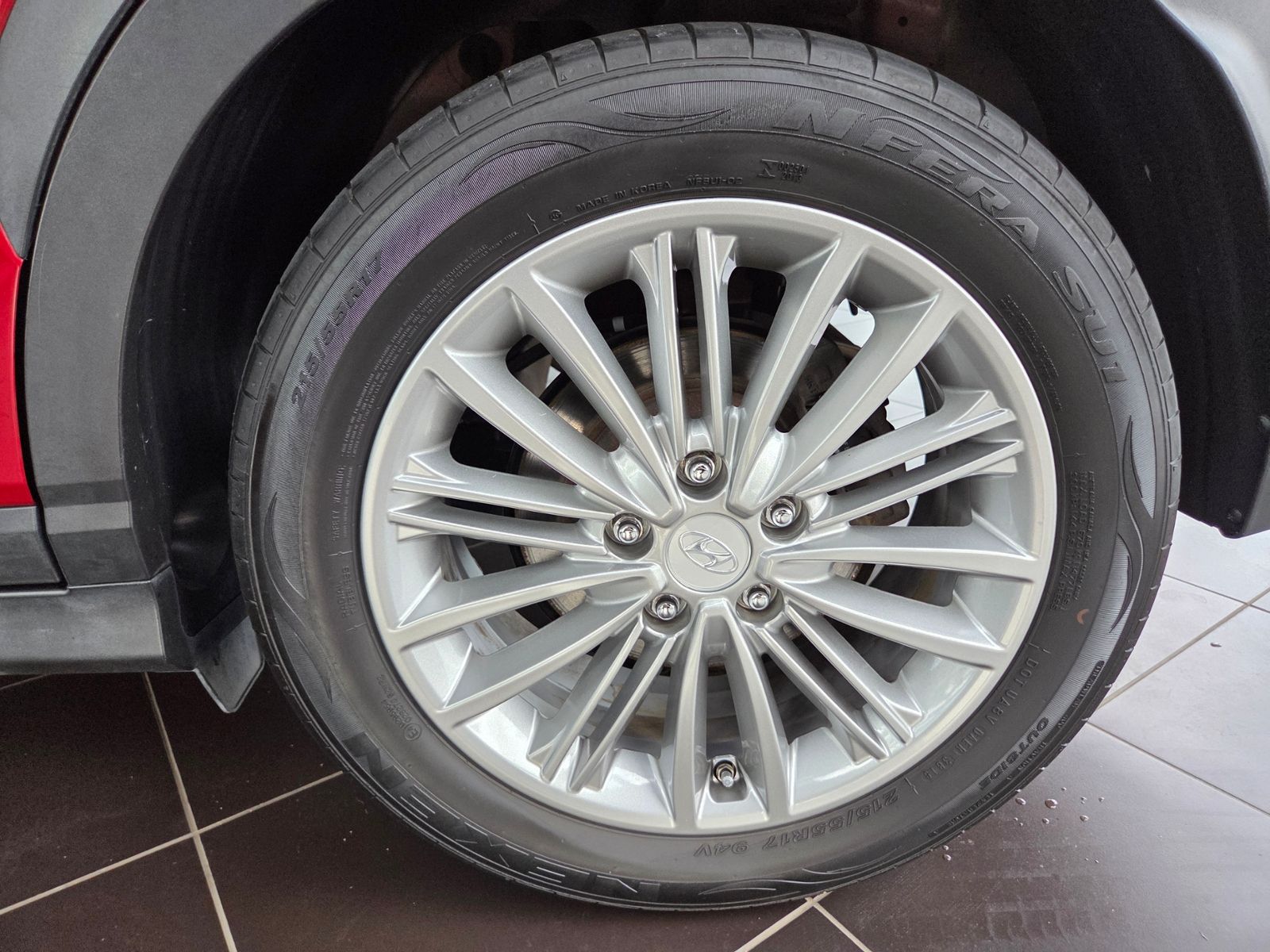 Fahrzeugabbildung Hyundai KONA Trend 1.6 T-GDI 2WD NAVI SHZ LKHZ RFK