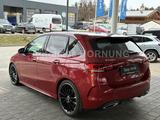 Mercedes-Benz B 220 d AMG 4M AHK Pano KEYGO Distr NightP Car-P - Mercedes-Benz B 220 aus 2022