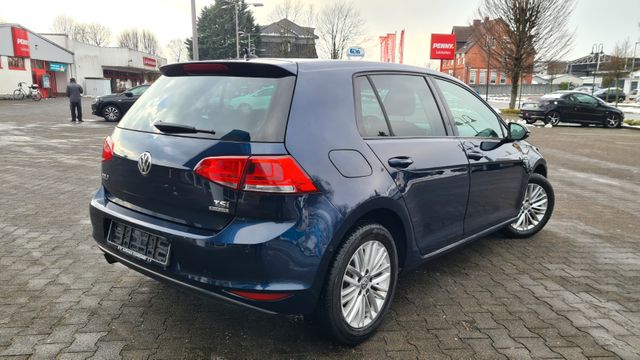 Volkswagen Golf VII Lim.Cup-Top!1HAND*KLIMAUTOM*NAV*SHZ*TEM