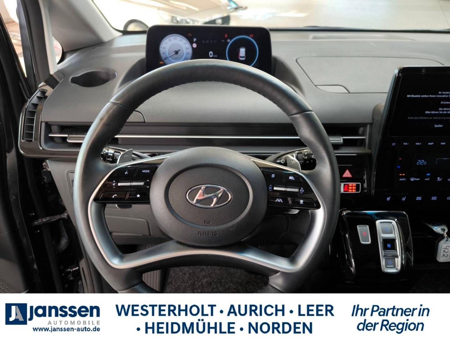 Fahrzeugabbildung Hyundai STARIA 9-Sitzer  PRIME