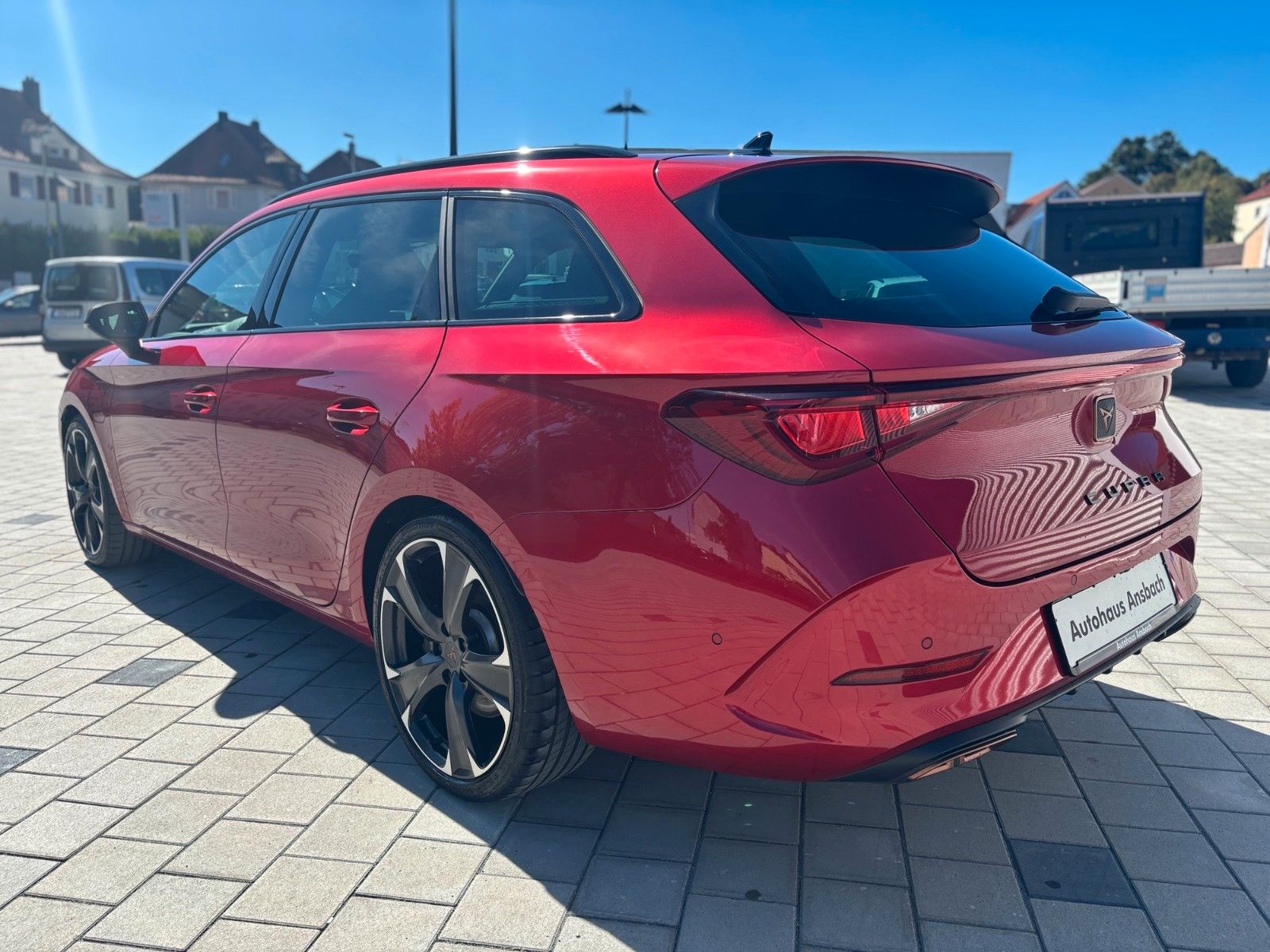 Fahrzeugabbildung CUPRA Leon Sportstourer VZ e-Hybrid