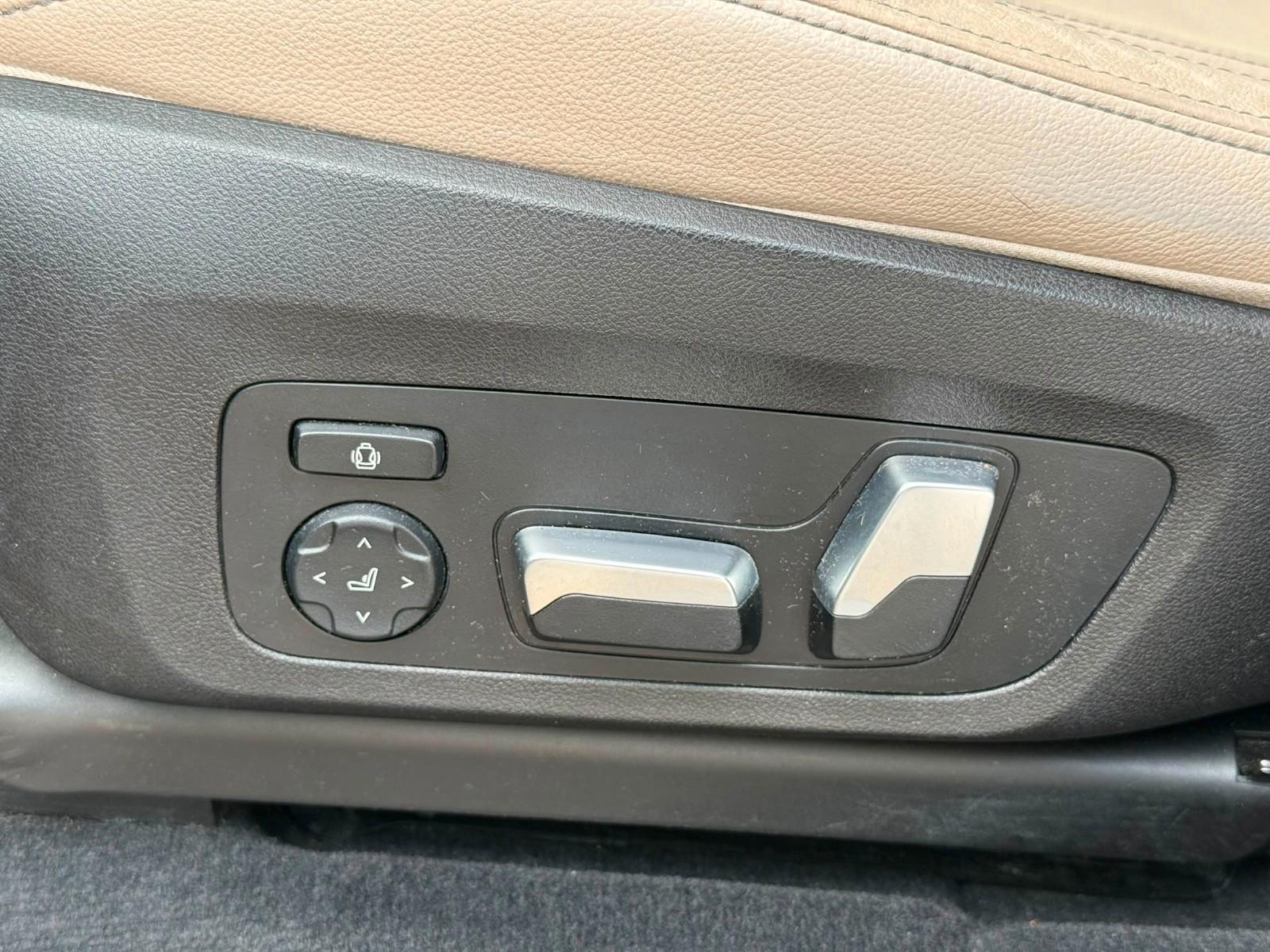 BMW X3 M40 i Pano*HUD*21"*AHK*LederBeige
