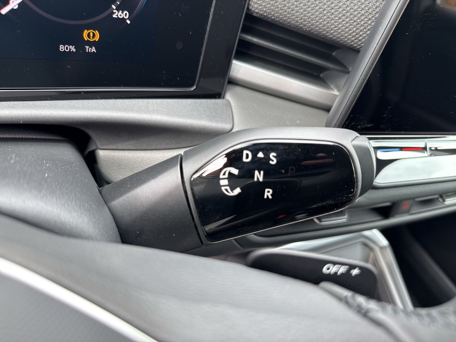 Volkswagen T-Roc - Bild 11