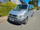 Volkswagen T4 Multivan/Caravelle 2.5 Benzin - Automatik -AC - VW T4 Multivan in Hamburg