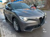 Alfa Romeo Stelvio 2.0 Turbo 16V 147kW Sprint AT8-Q4 Sprint - Alfa Romeo Stelvio Sprint
