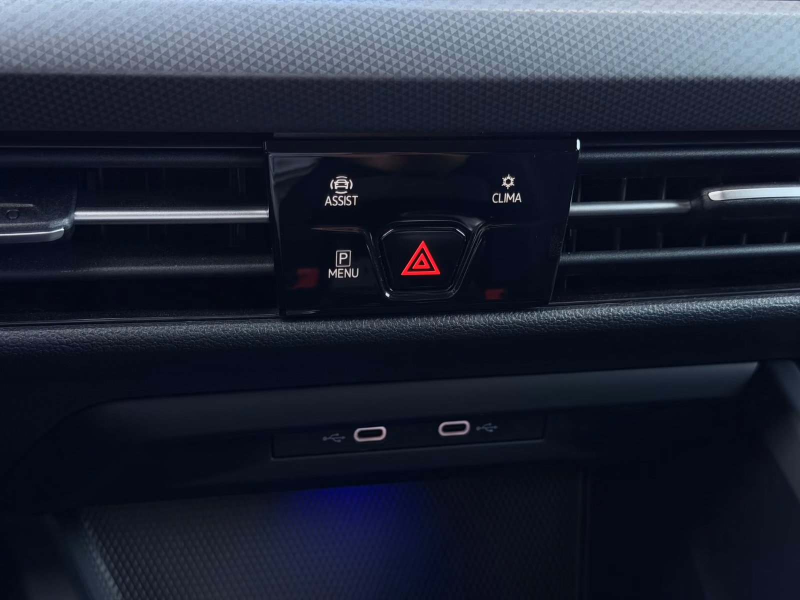 Volkswagen Golf VIII Lim. Active, миниатюра 17