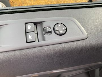 Opel Zafira Life - 10