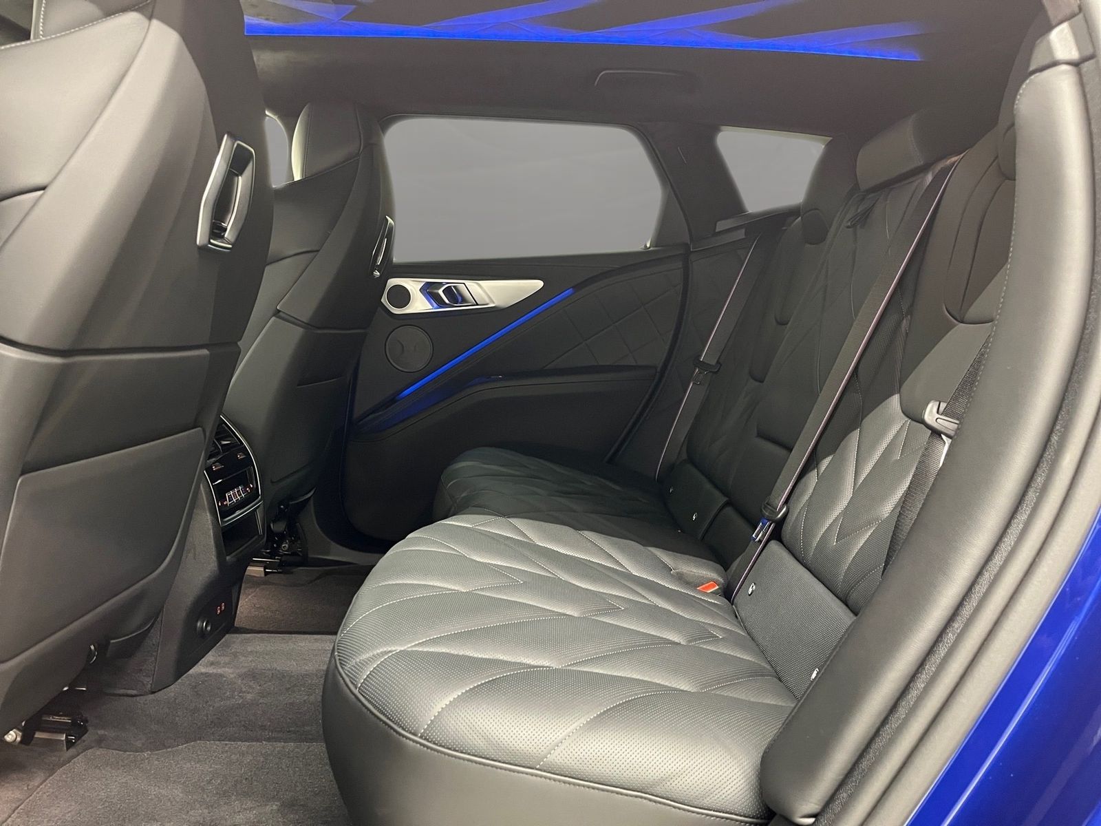 BMW XM - Bild 13