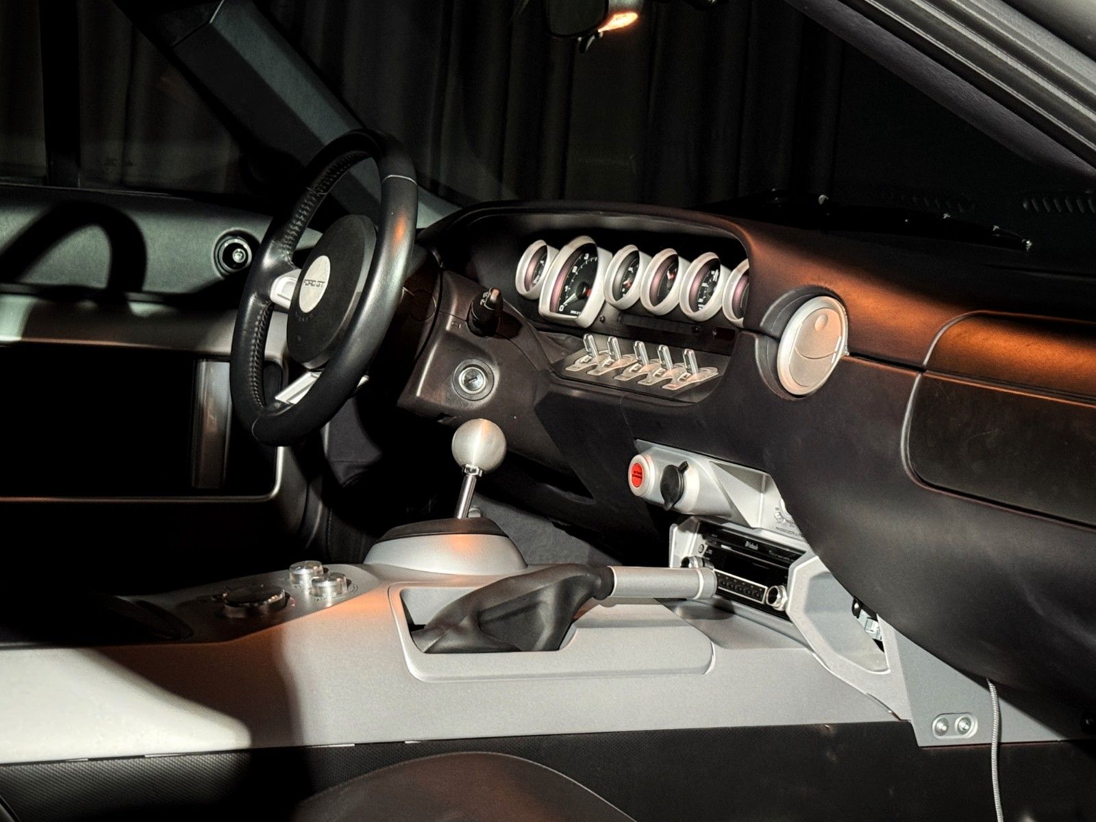 Fahrzeugabbildung Ford GT + Mark IV Red + MwSt. + CARFAX clean + BBS