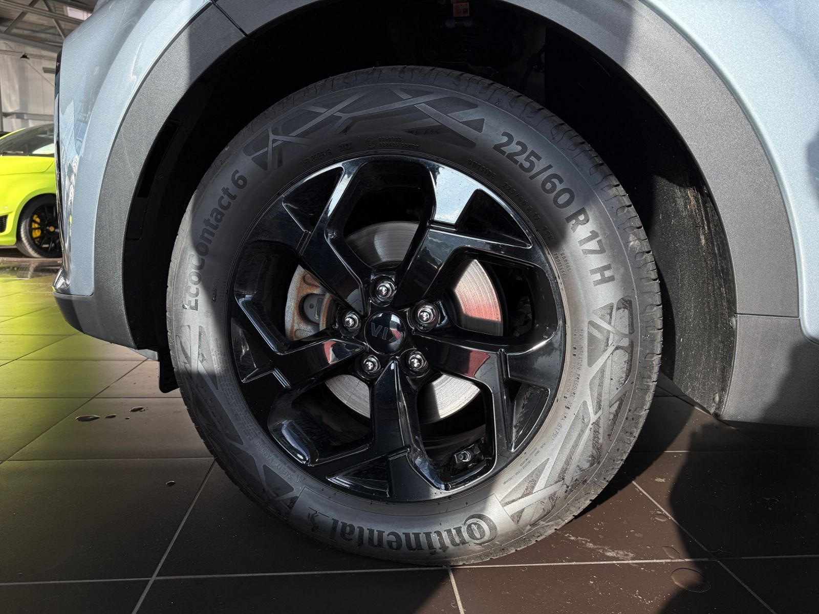 Fahrzeugabbildung Kia Sportage Black Edition PANO AHK LED