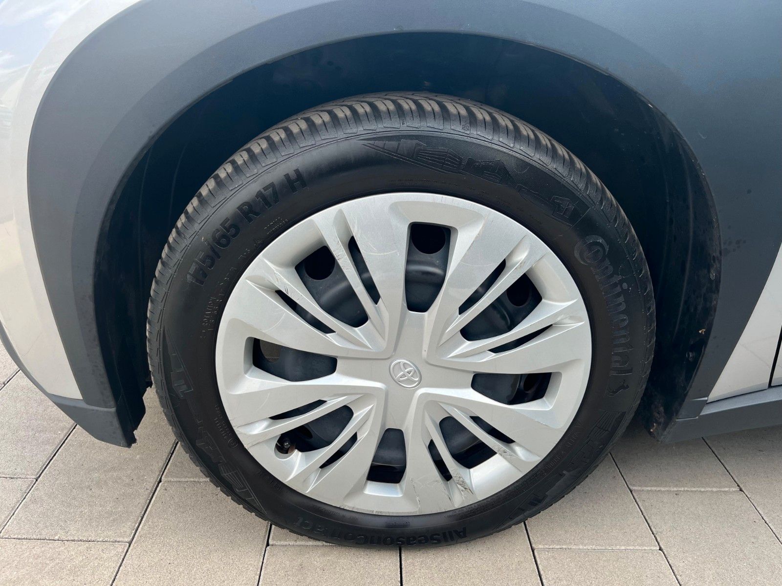 Fahrzeugabbildung Toyota Aygo X Basis 1.Hand