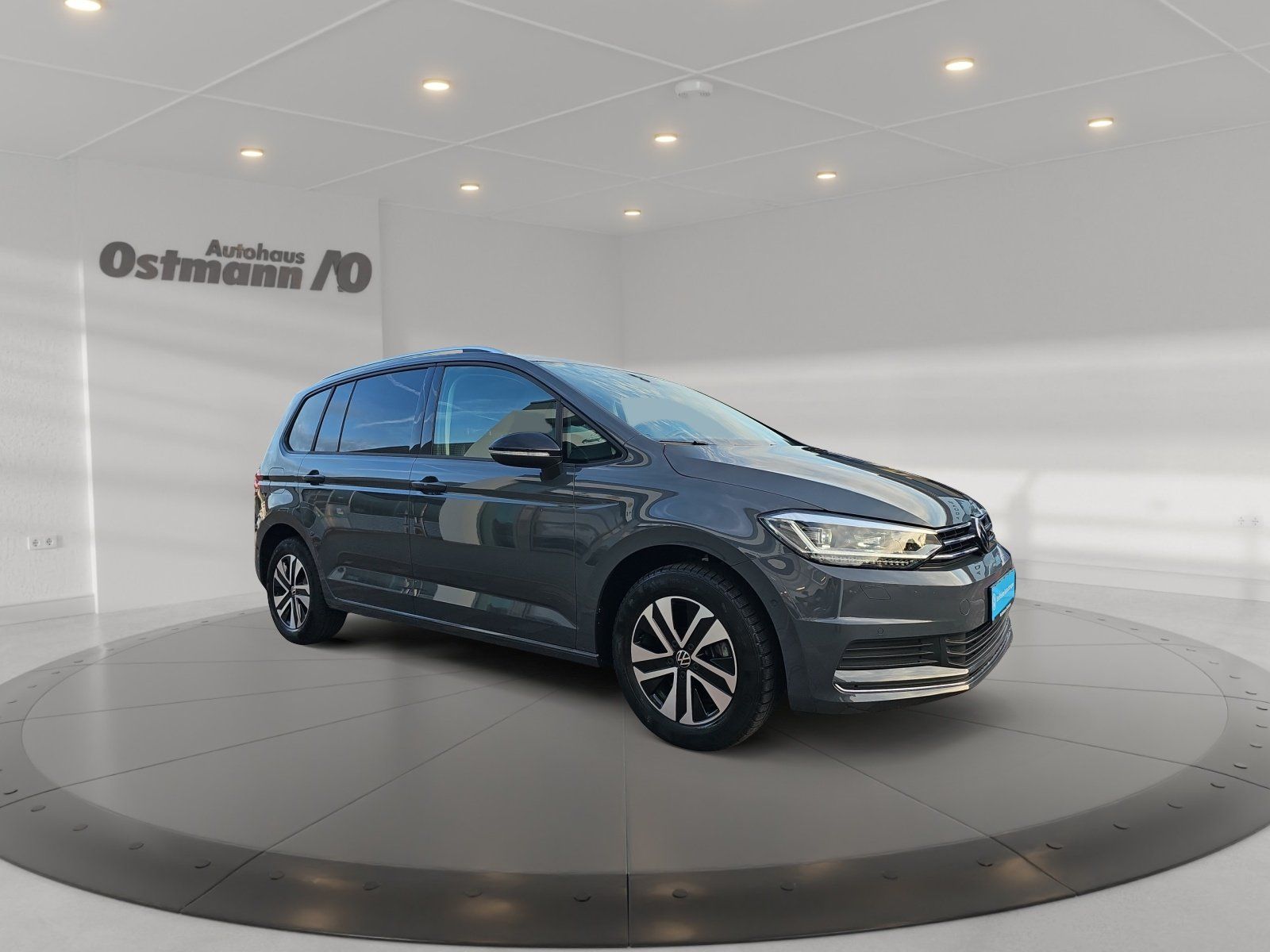 Volkswagen Touran - Bild 6