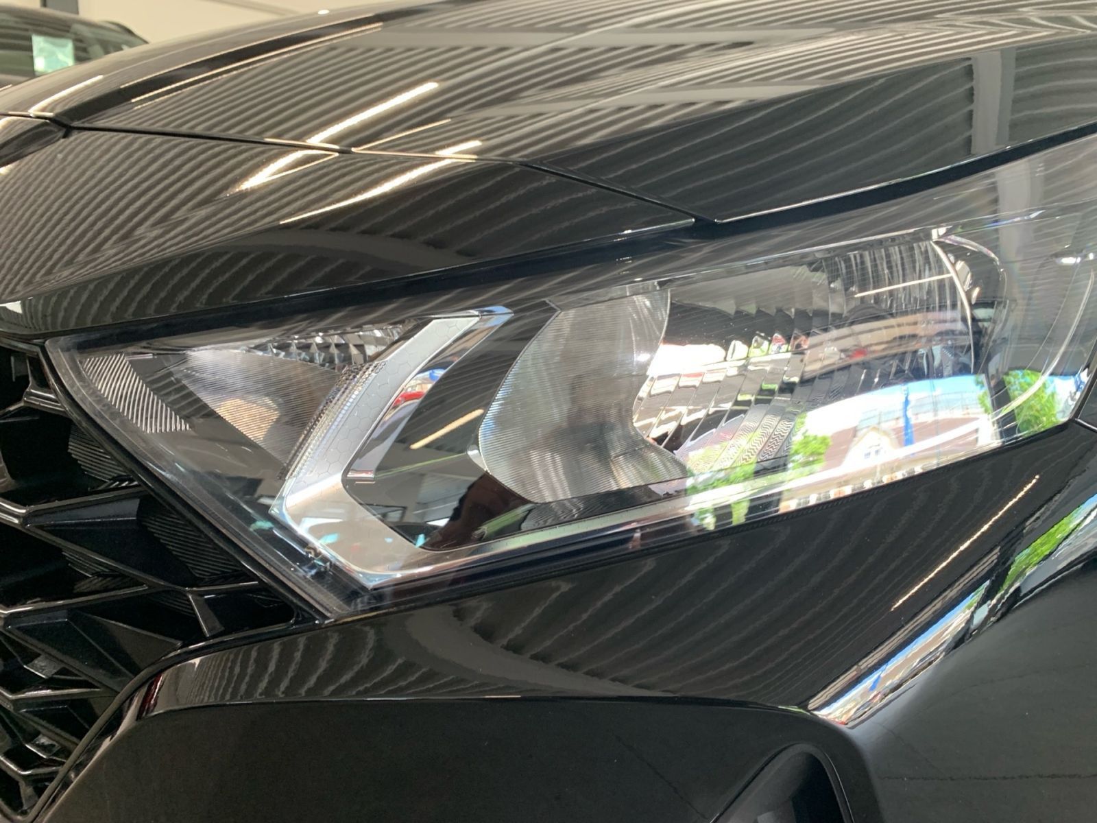 Fahrzeugabbildung Hyundai i20 1.0 T-GDI Edition 30 1Hd Allwetter