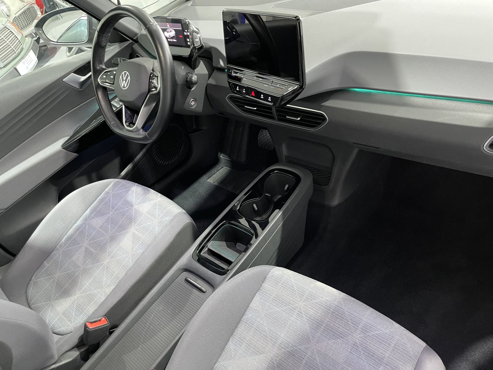 Fahrzeugabbildung Volkswagen ID.3 Pure Performance 110 kW*LED*Cam*Navi*SHZ*