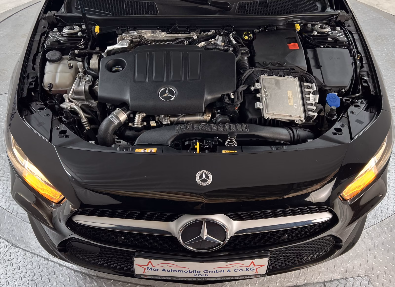 Mercedes-Benz A-Class d 2,0 CDI 85 kW MBUX NAVI SITZH TEMP EU6d, миниатюра 4