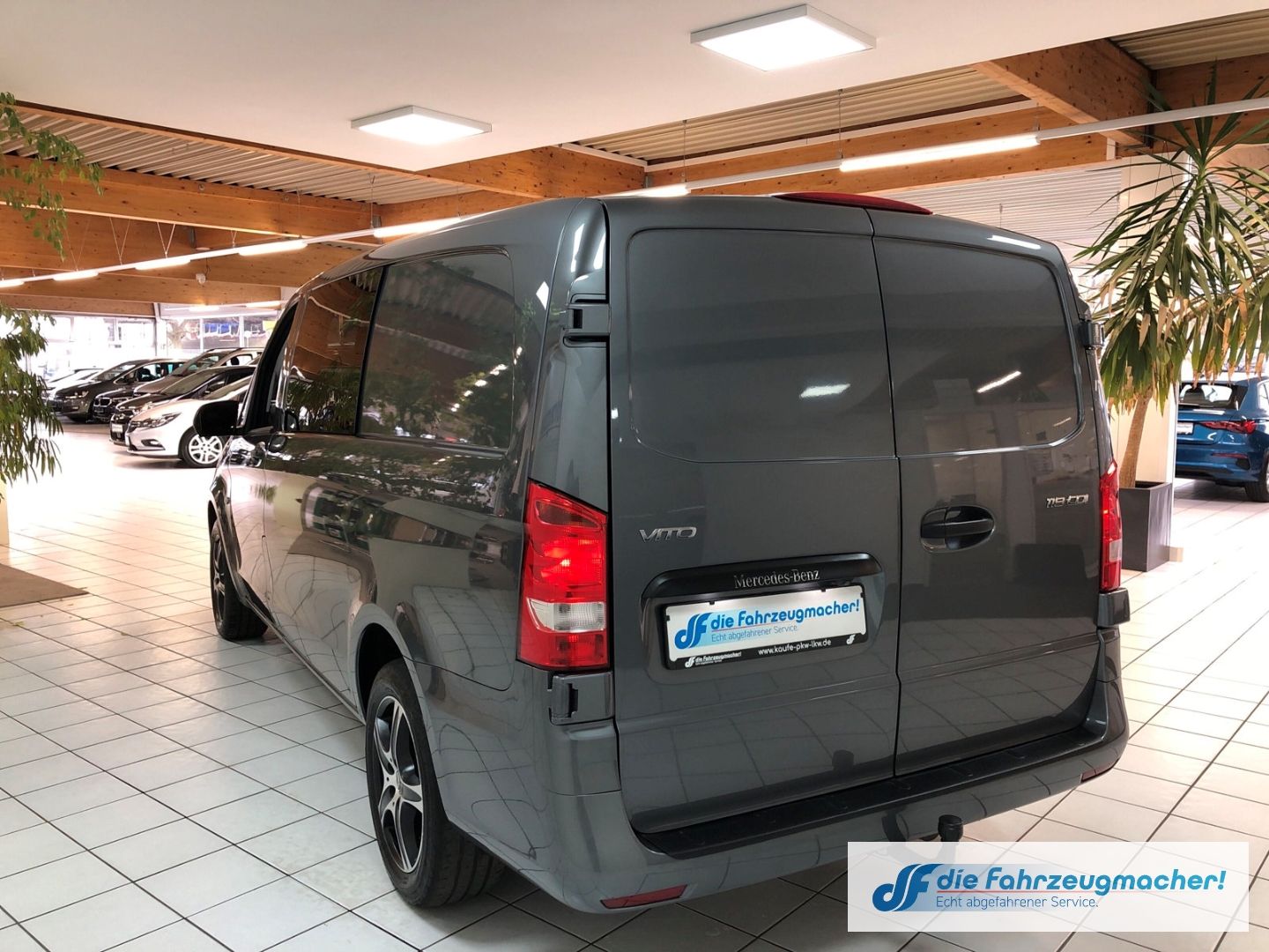 Fahrzeugabbildung Mercedes-Benz Vito Mixto 119 CDI lang EU6d AHK LED digitales C