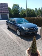 Opel Vectra 1.8 Rentnerfahrzeug Xenon - Opel Vectra mit Benzin-Antrieb: Limousine, 1.8
