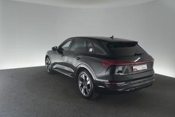 صورة 8 لـ 2023 AUDI Q8 E-TRON