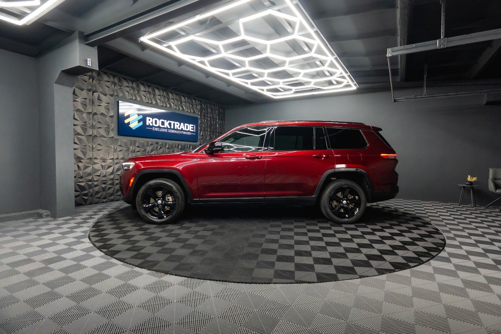 Fahrzeugabbildung Jeep Grand Cherokee 3.6 4x4 Altitude L ACC Kamera 19%