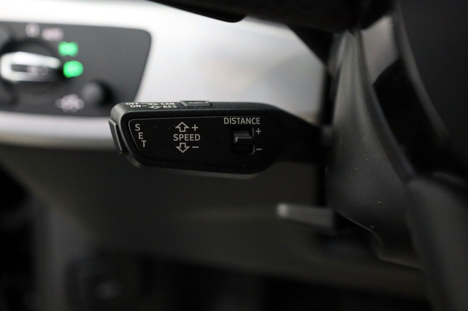 Fahrzeugabbildung Audi A4 Avant 40TDI quattro sport T.Leder,Navi,LED,SH