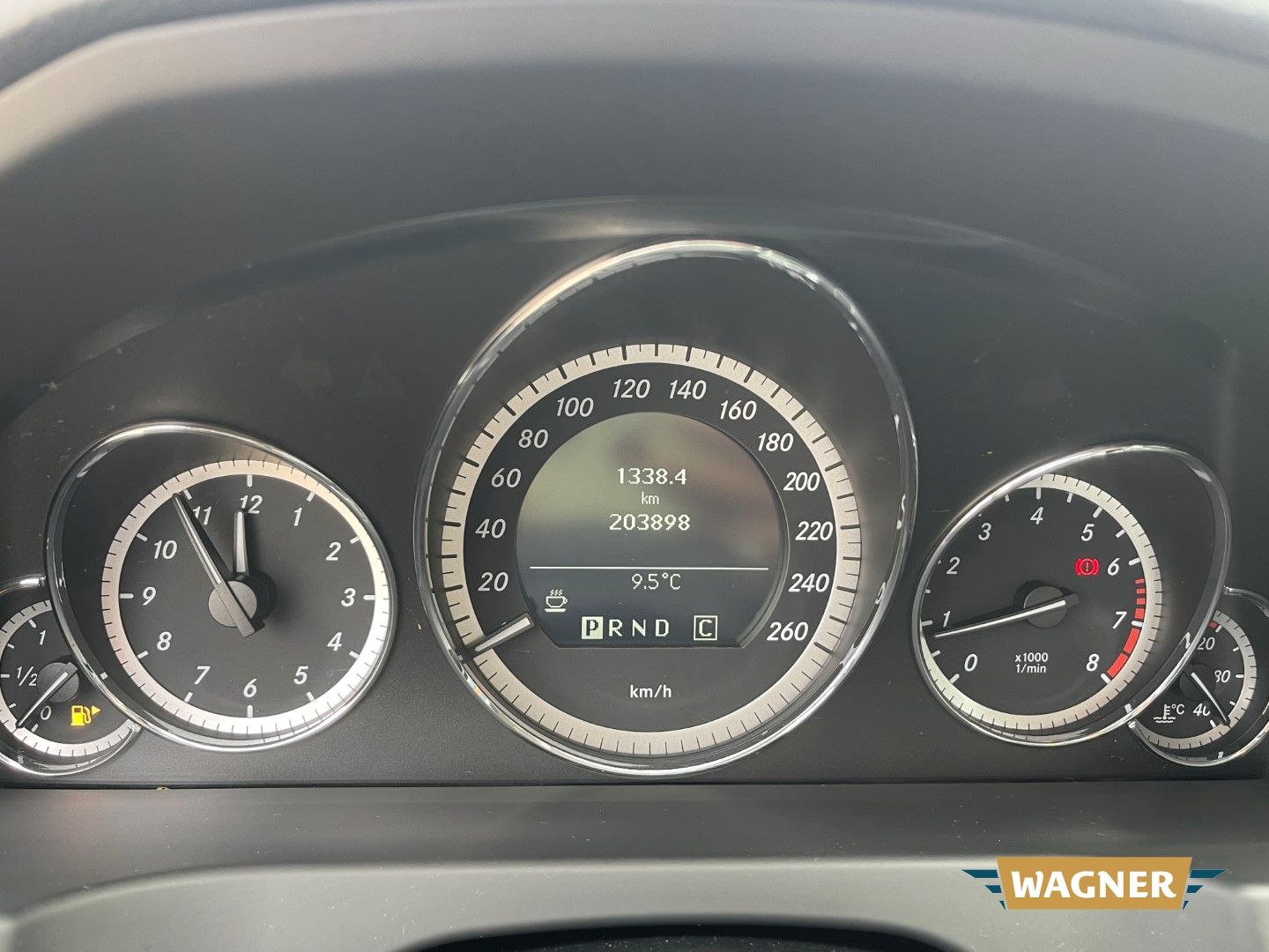 Fahrzeugabbildung Mercedes-Benz E 250 Coupe CGI BlueEfficiency Automatik