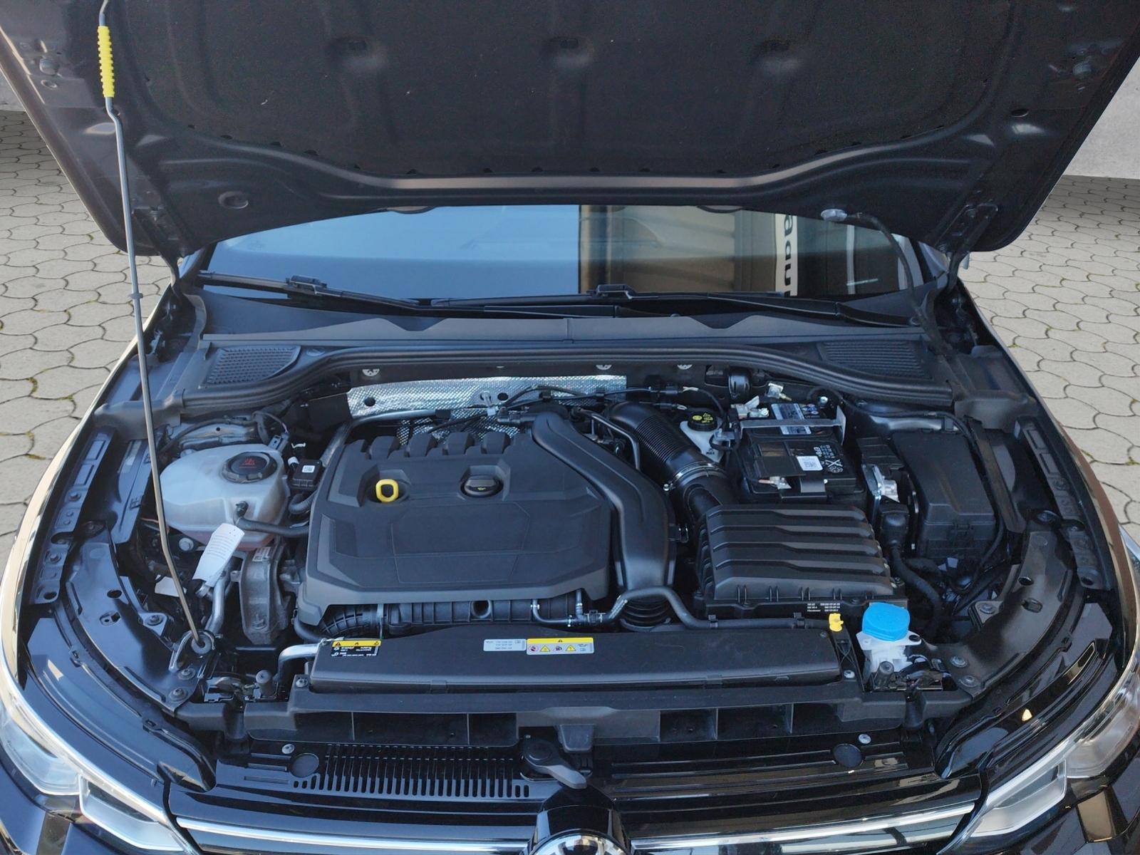 Volkswagen Golf VIII Active 1.5 TSI AHK/ACC/LED+/NAV/SHZ, миниатюра 12