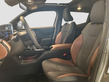 Fotografie 15 des Suzuki e Vitara 61 kWh Comfort+ PANO Leder 11KW beh. Le