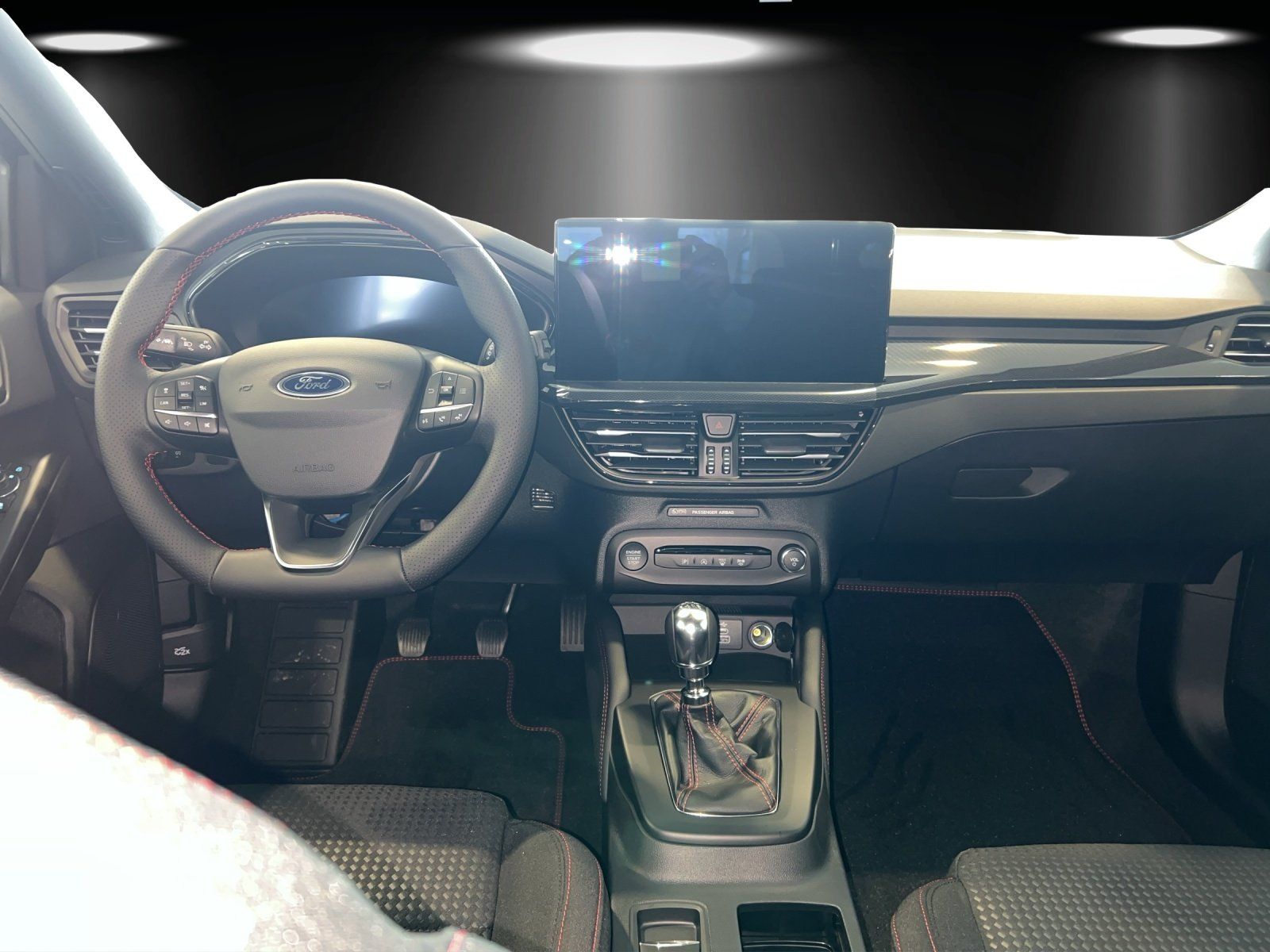 Fahrzeugabbildung Ford Ford Focus Turnier ST-Line X B&O PDC Heck. Elek.